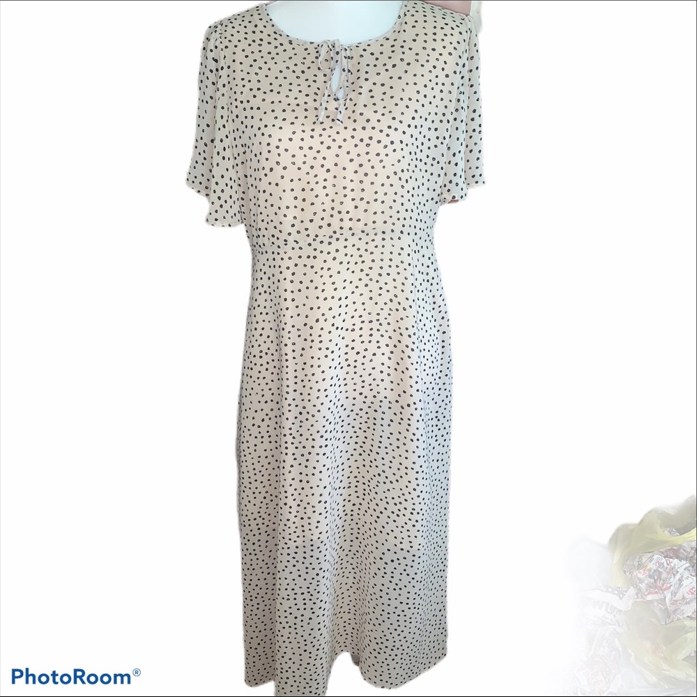 HAYDEN LOS ANGELES | Polka Dot Midi Tan Dress - Picture 4 of 11